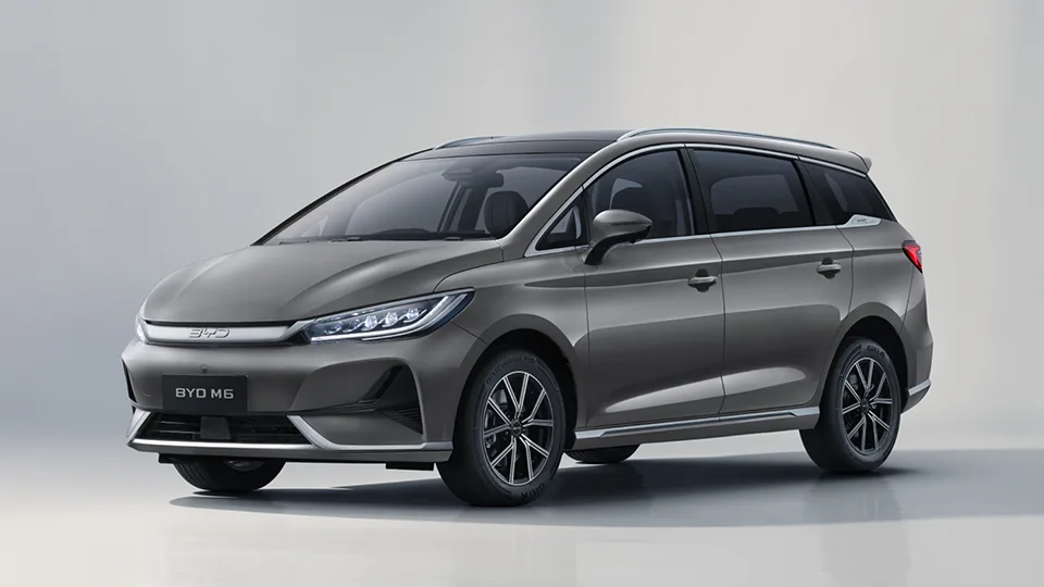 BYD M6 - MPV EV